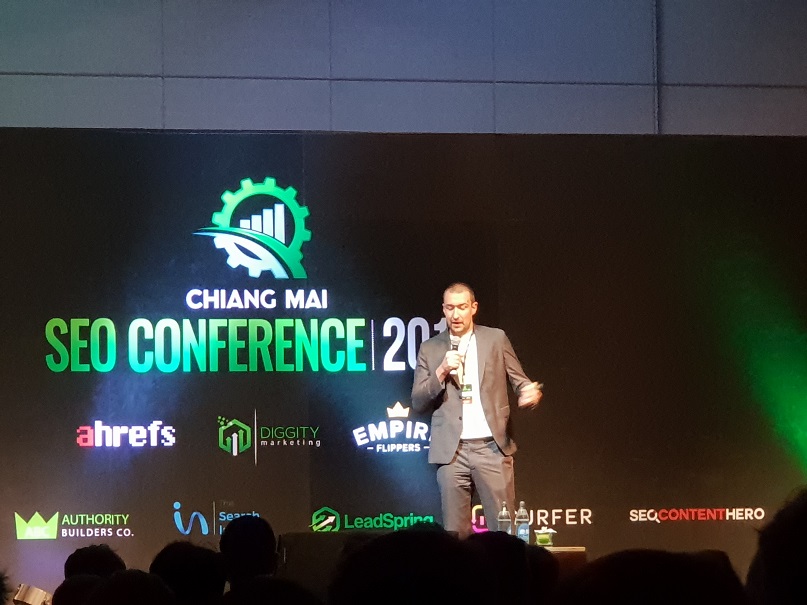 vortrag-chiang-mai-seo-konferenz-2019-victor-karpenko